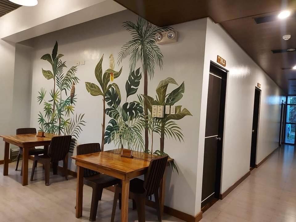 Acacia Garden Inn And Suites Coron Exterior photo