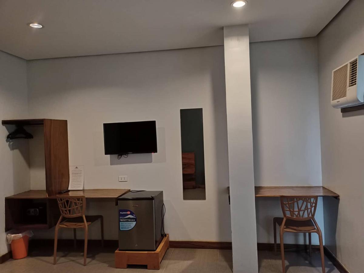 Acacia Garden Inn And Suites Coron Exterior photo