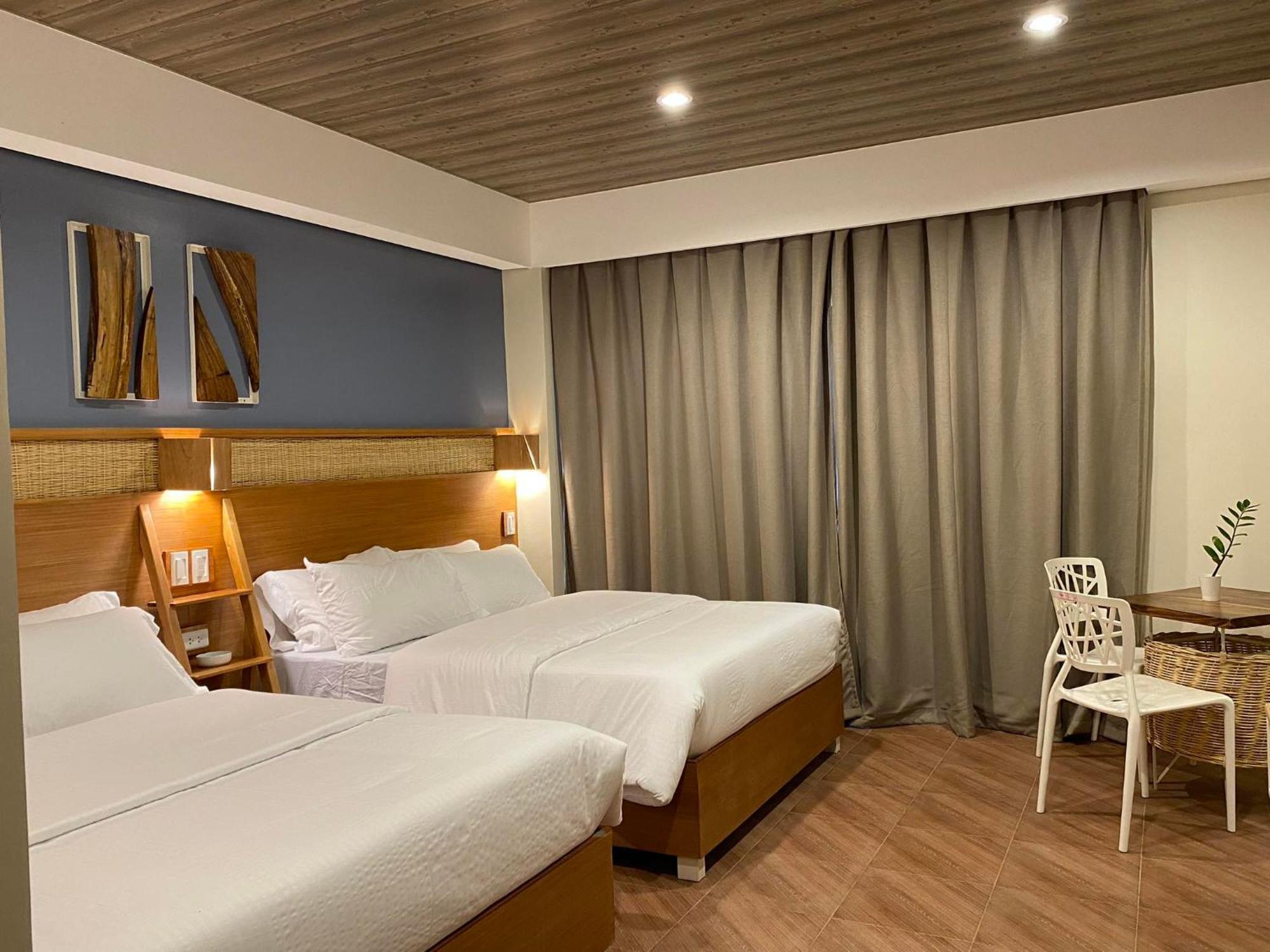 Acacia Garden Inn And Suites Coron Exterior photo