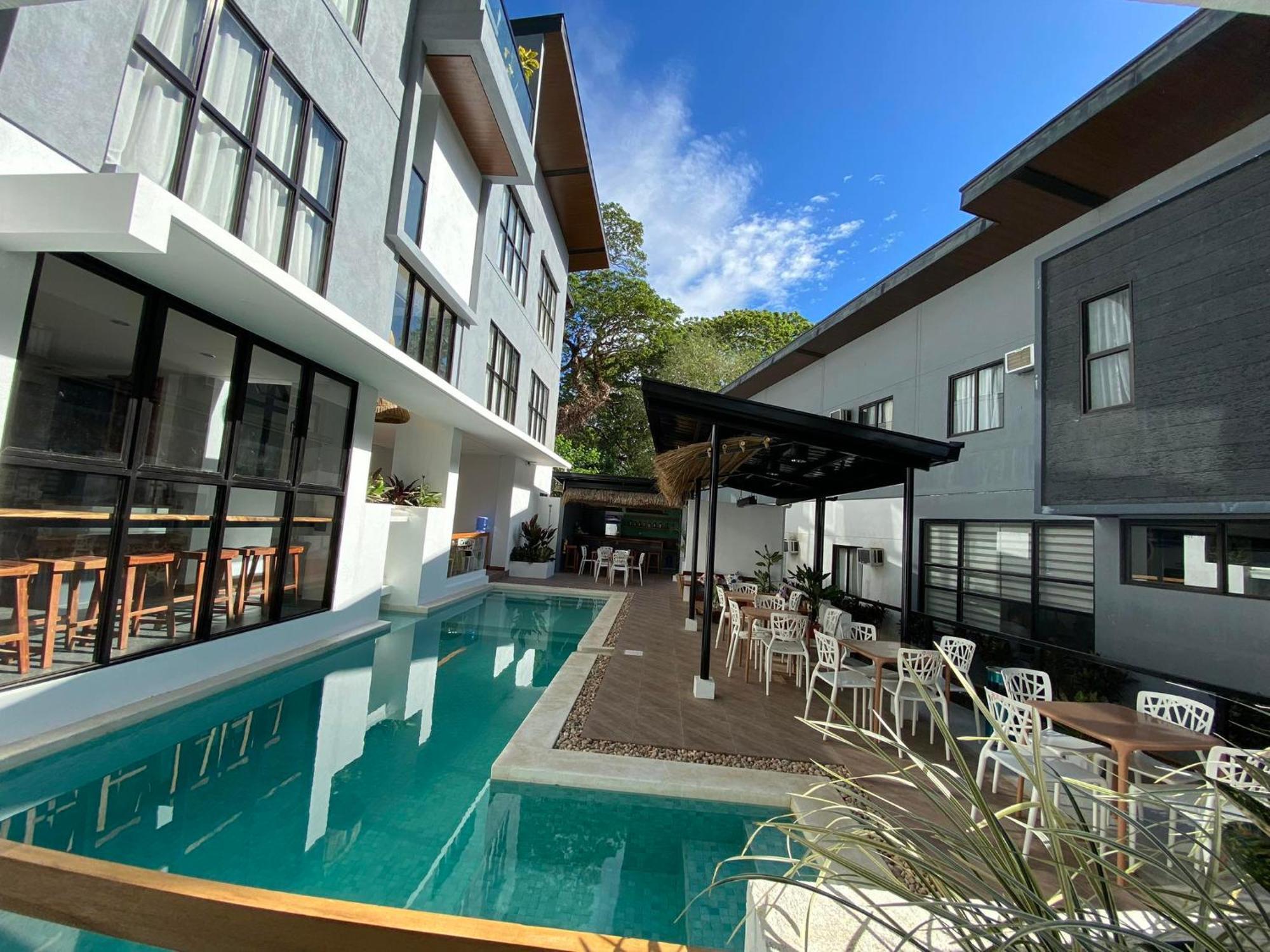 Acacia Garden Inn And Suites Coron Exterior photo