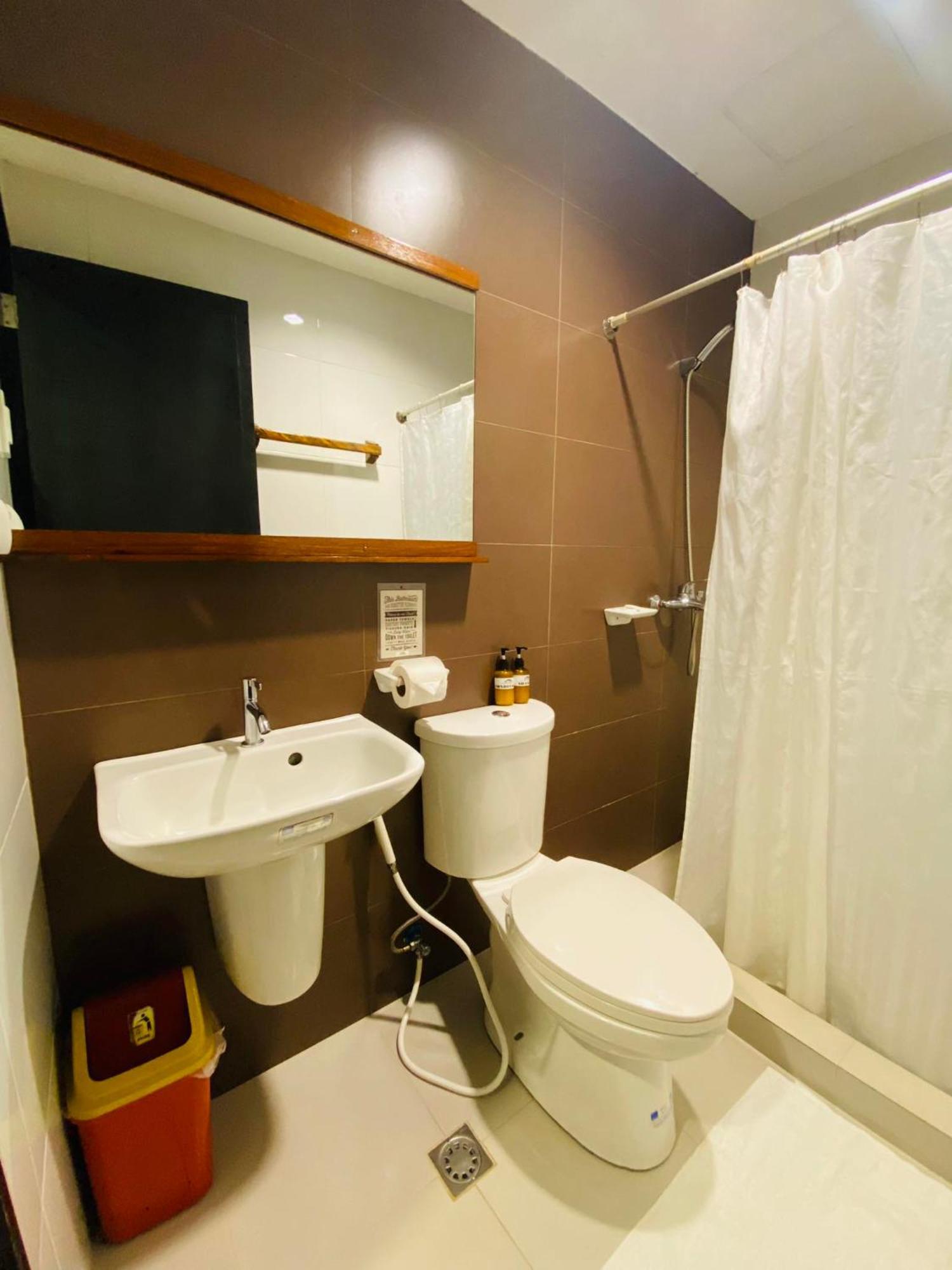 Acacia Garden Inn And Suites Coron Exterior photo